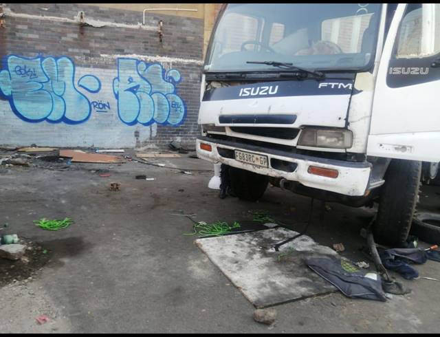 300M² INDUSTRIAL YARD FOR SALE IN FORDSBURG